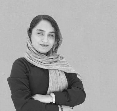 یاسمن سیرجانی