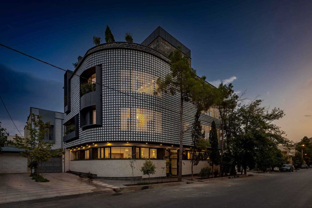 آپارتمان مسکونی در مسیر باد جامعه معماران ایران