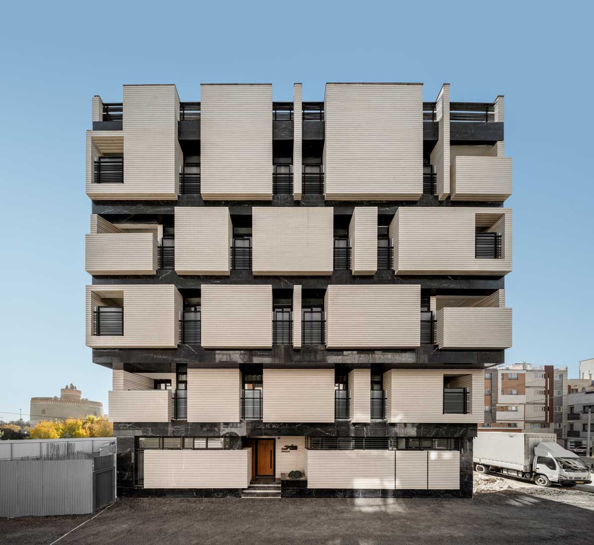 مفرد، دفتر معماری پرومان، جامعه معماران ایران